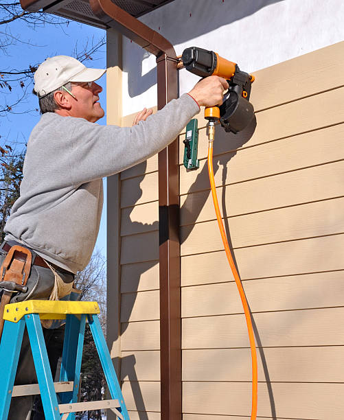 Trusted Stratford Downtown, CT Siding Installation & Repair Experts